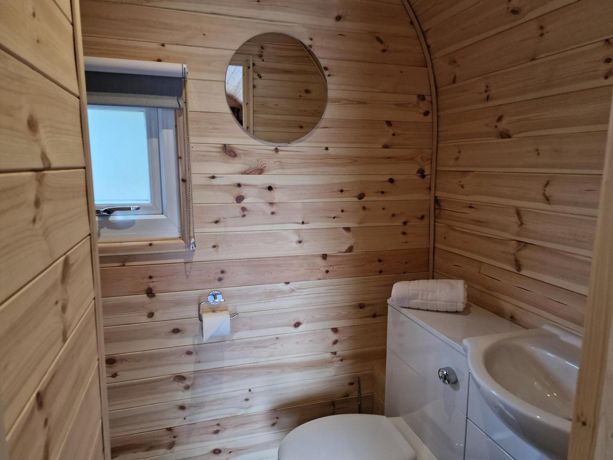 Rowan Gorgeous Glamping Hideaway Apartment Durnamuck Exterior photo