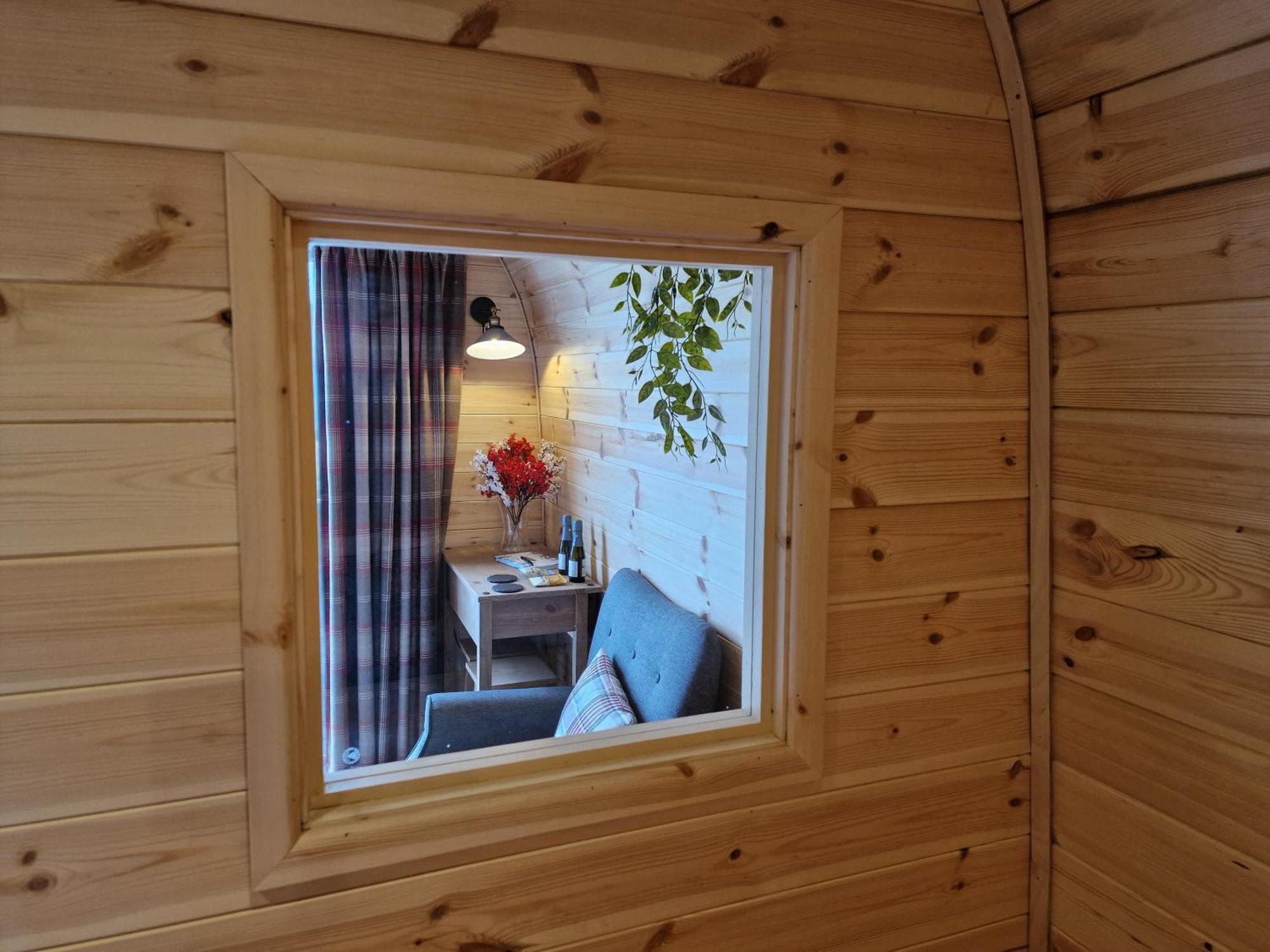 Rowan Gorgeous Glamping Hideaway Apartment Durnamuck Exterior photo